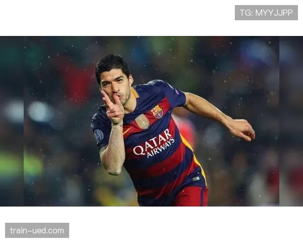 全能9号模板：苏亚雷斯如何重新定义现代中锋